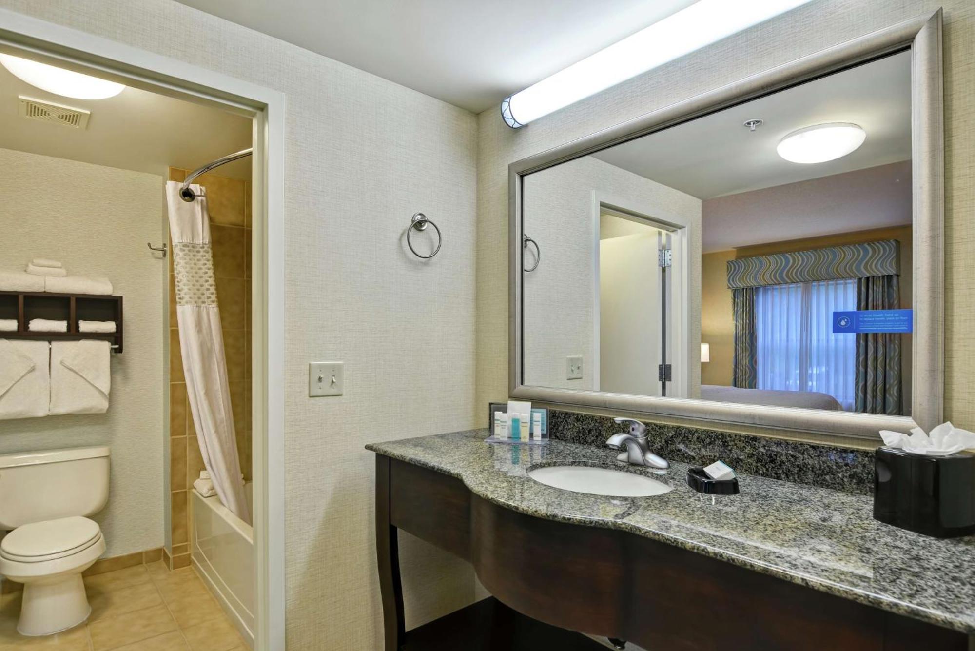 Hampton Inn & Suites ןילקס-בארה מראה חיצוני תמונה