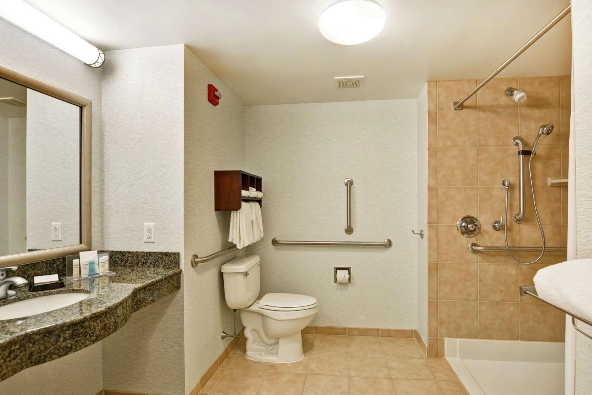 Hampton Inn & Suites ןילקס-בארה מראה חיצוני תמונה