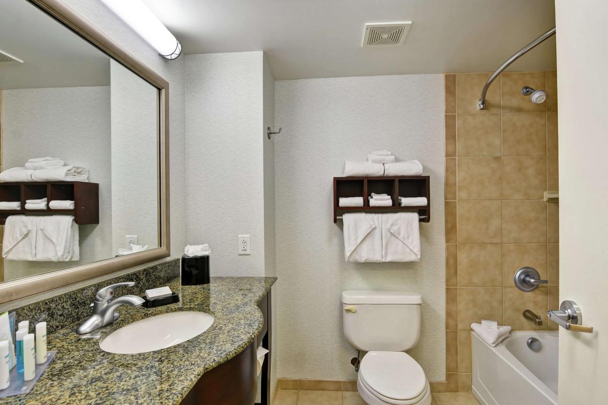 Hampton Inn & Suites ןילקס-בארה מראה חיצוני תמונה