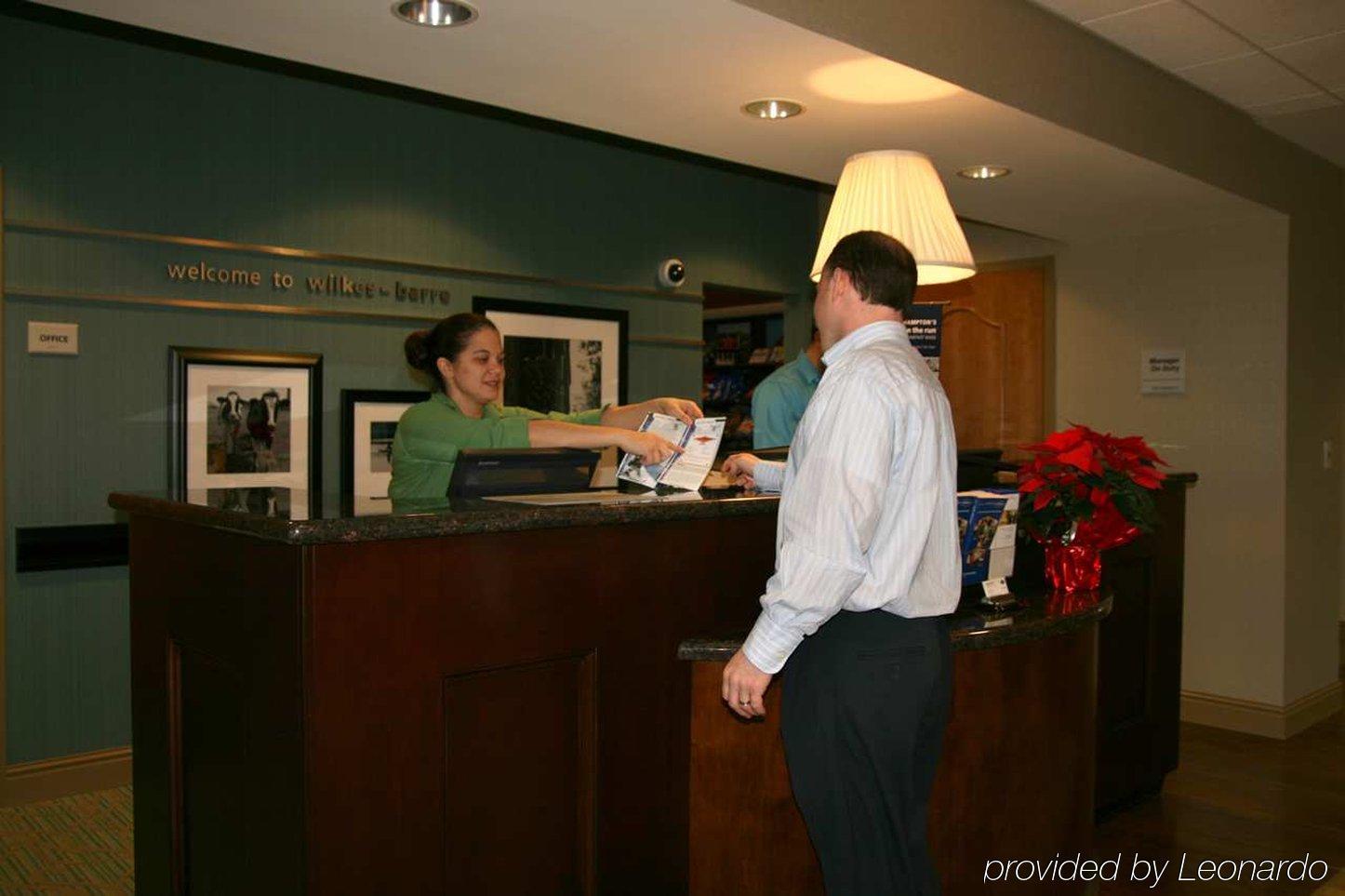 Hampton Inn & Suites ןילקס-בארה מראה פנימי תמונה