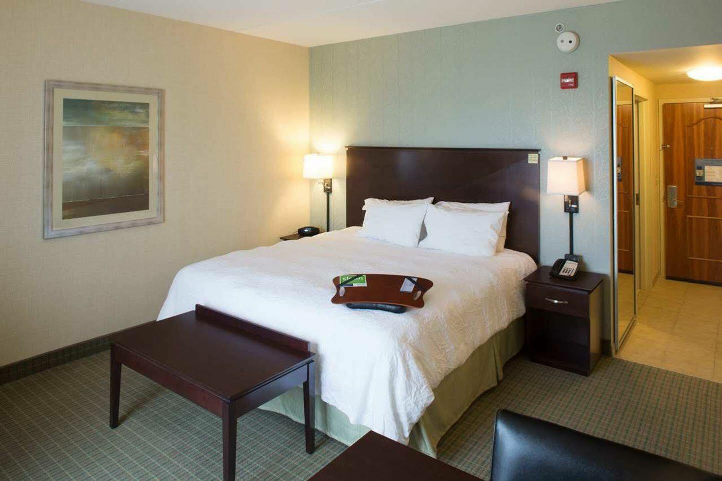 Hampton Inn & Suites ןילקס-בארה מראה חיצוני תמונה